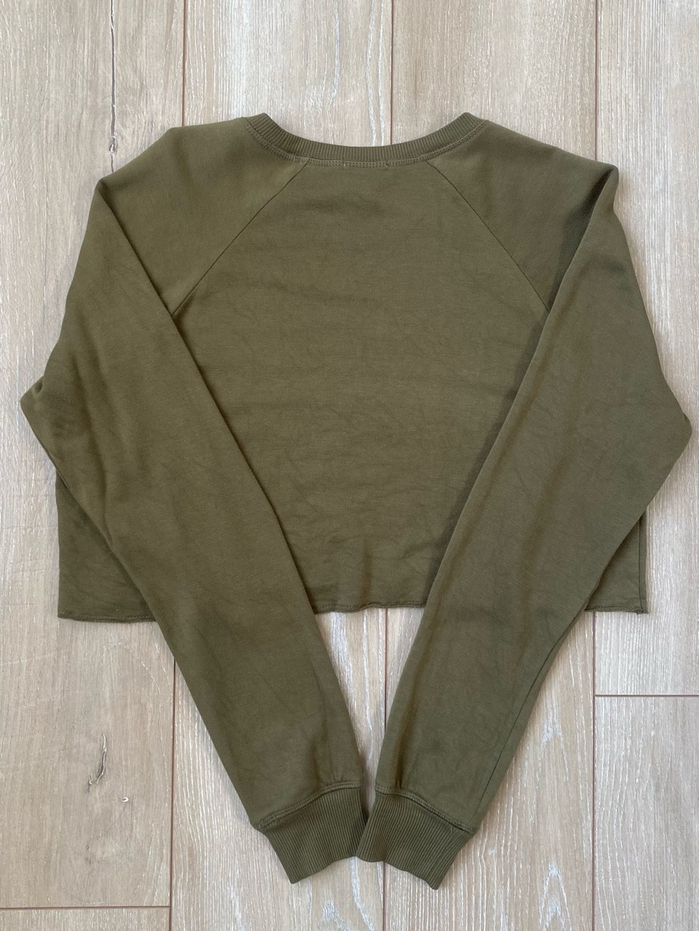 Forever 21 Olive Cropped Crewneck Sweatshirt - Picture 3 of 3